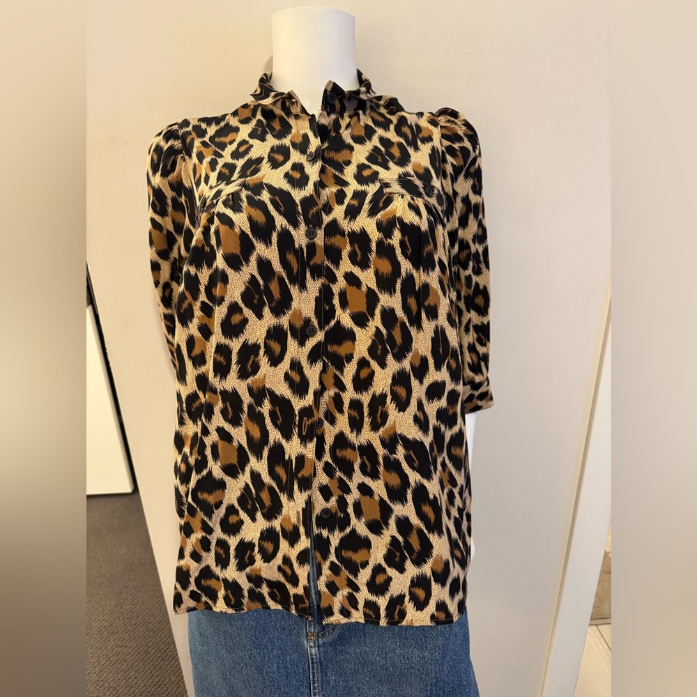 Smythe Shirred Pocket Blouse - MINT!